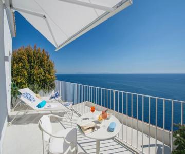 Infinity Suites