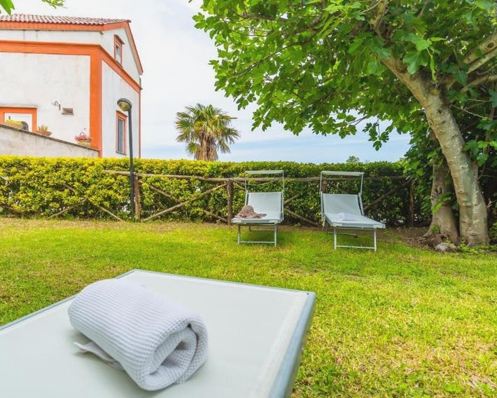La TERRAZZA sul GIARDINO