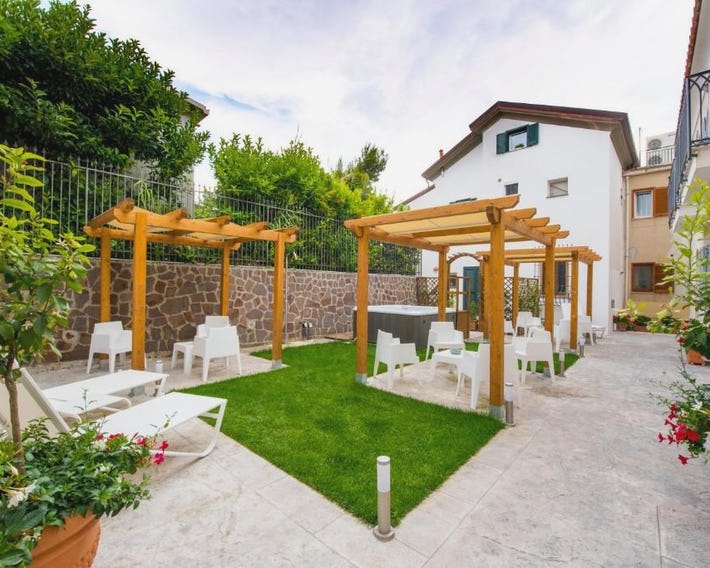 Ravello House
