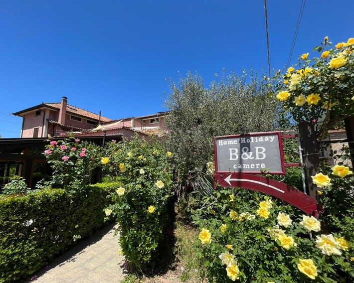 B&B Home Holiday Villa delle Acacie agriturismo