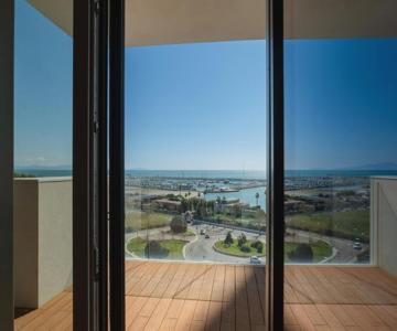 Porta del Mare - Luxury Beachfront Apartments by Leading Hotel