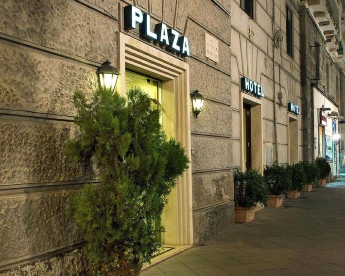 Hotel Plaza