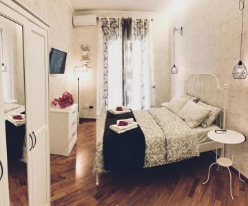 GuestHost - Salerno Historic Center Lovely Flat