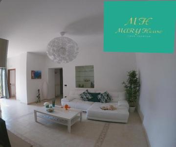 MARY HOUSE - grazioso appartamento con Garage