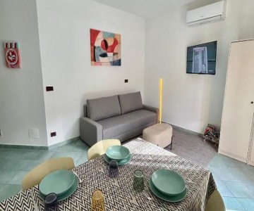 Happiness Apartment