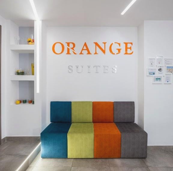De Vivo Realty - Orange Suites Sorrento