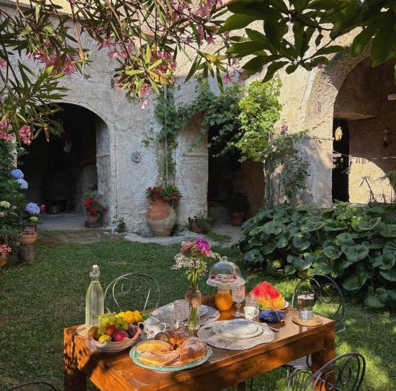 Lucy's guest house Amalfi coast