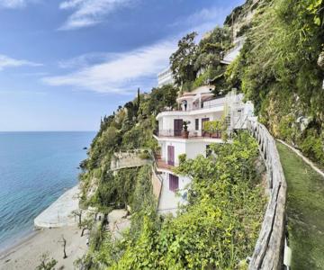 Due Relais - Panoramic Sea View Suites
