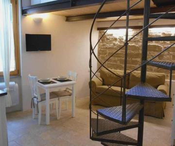 Suite Minerva 10 Steps From Piazza Civica