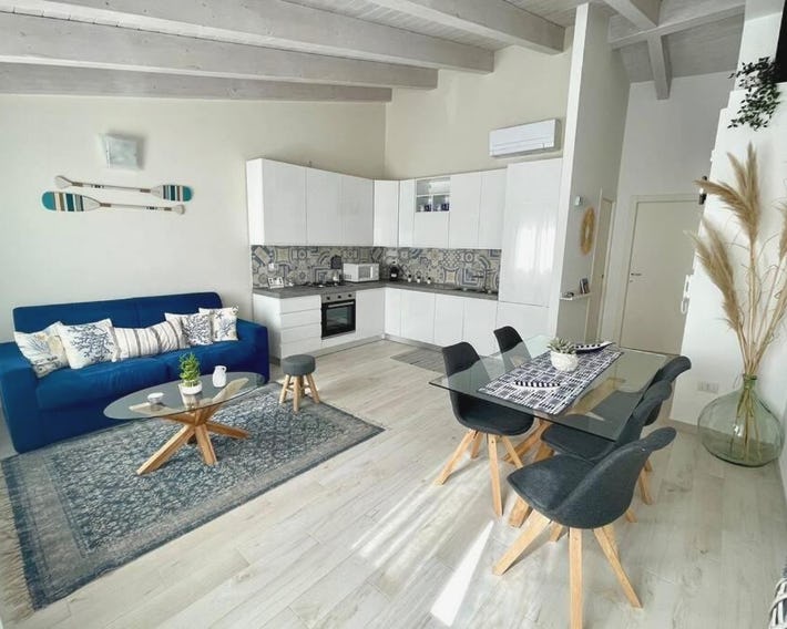 FREE PRIVATE PARKING, New Apartment