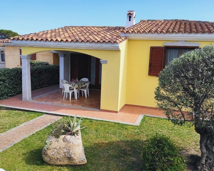 VILLA A 200 METRI DALLA SPIAGGIA