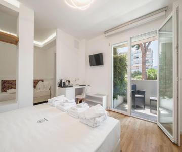Helios Guesthouse