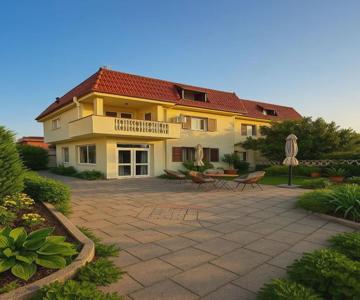 Villa Topaz iun T4815