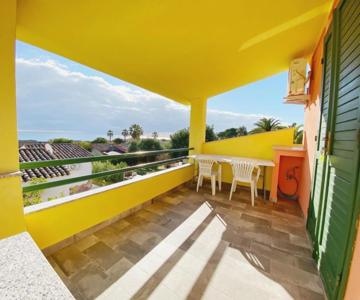 Paradise Flat 48-49 - View, Garden & Parking - 200m beach