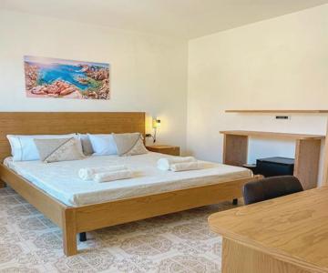 Murphy Holiday Homes - Nicoletta Rooms