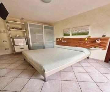 Murphy Holiday Homes- Crisalide Rooms
