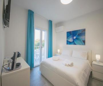 Artemisia Home