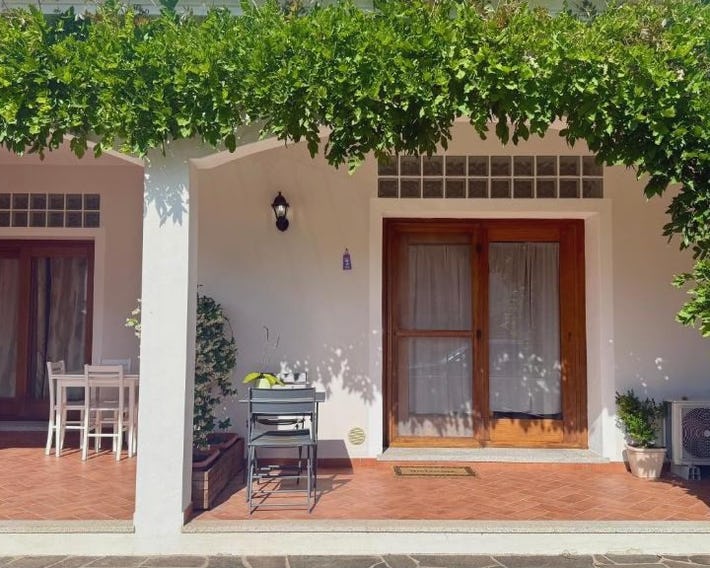 Luciana House
