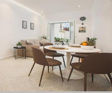 Madau's House Exclusive Apartments