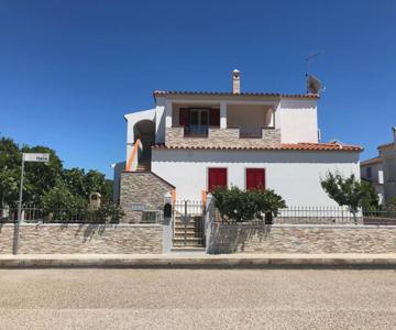 Appartamento In Villa Andreina - Seminterrato