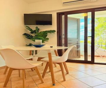 Dommos - Marinaway Apartments