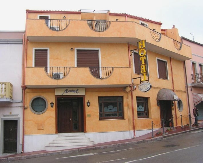 Hotel Mistral