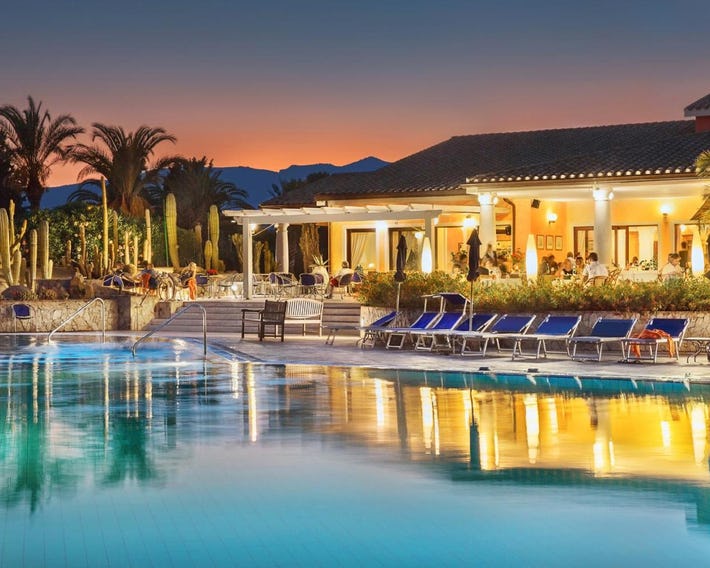 Lantana Resort Hotel&Apartments