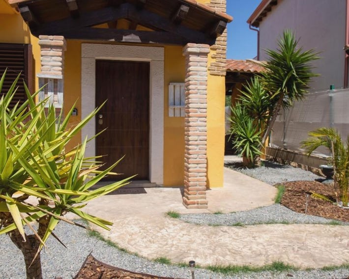 Yellow House
