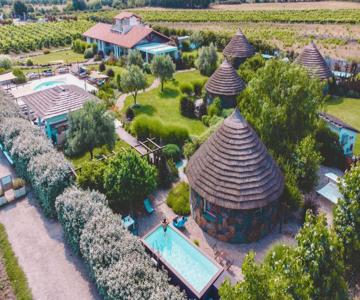 Is Cheas Boutique Hotel