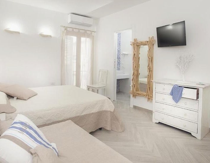B&B Jolie