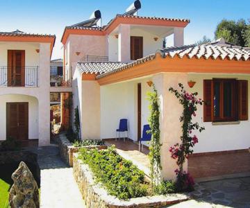 Apartment in Tanaunella Budoni with Pool