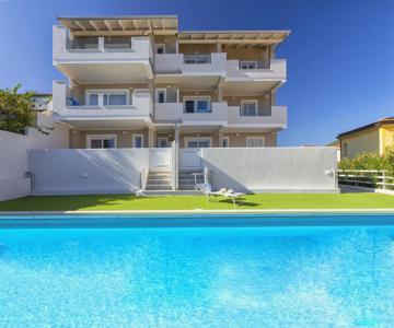 Apartment La terrazza sulla piscina by Interhome