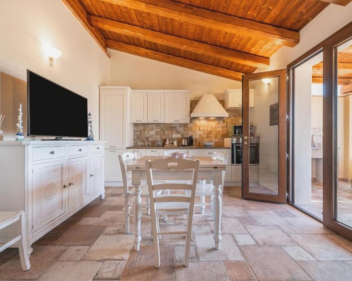 Mattia House