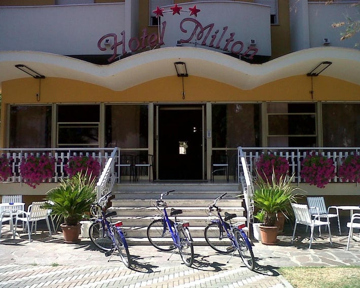 Hotel Milton