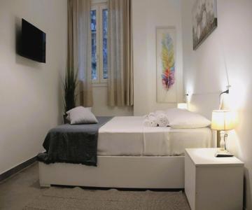 Suite Turati