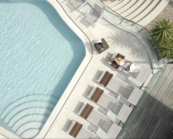 Acapulco Hotel