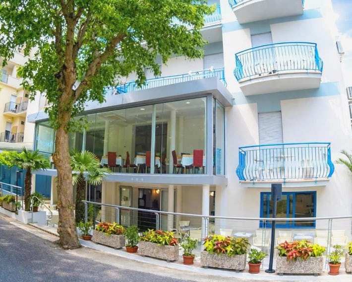 Hotel Azzurro