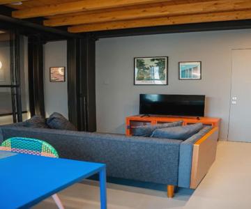 Lhe Luxe Loft