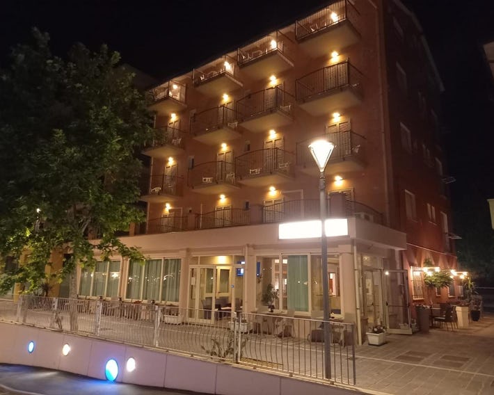 Hotel Serafini Misano Adriatico FREE PARKING