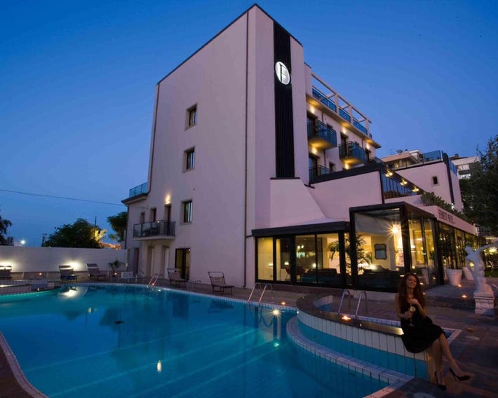 Ferretti Beach
