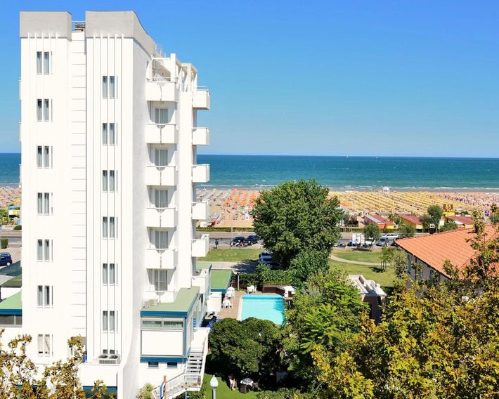 Hotel Aristeo Rimini fronte mare