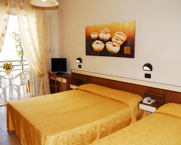 Hotel Devon Rooms & Breakfast