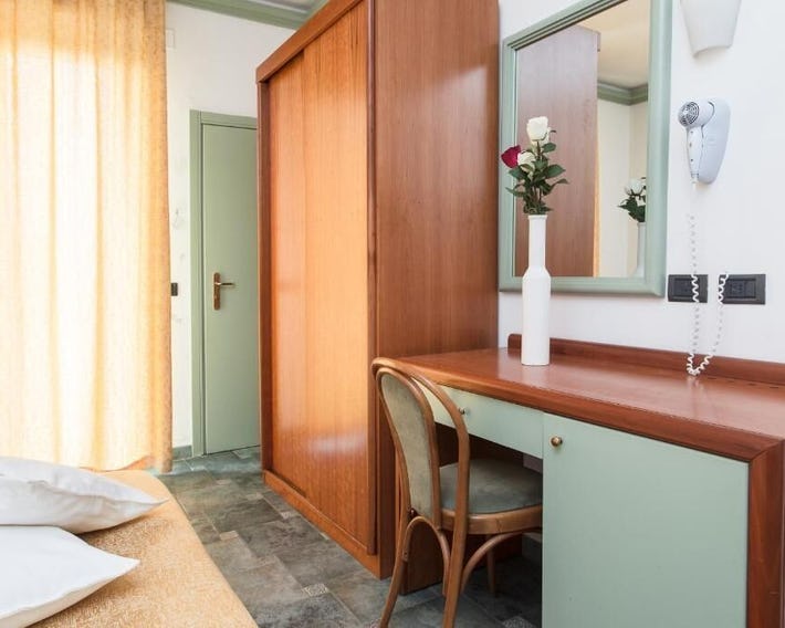 Hotel Zeus