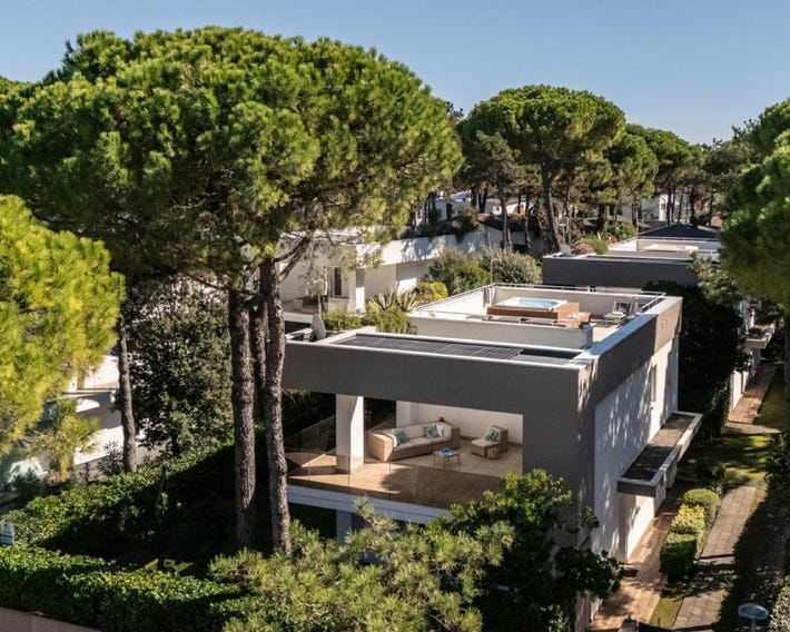 Summer Villas