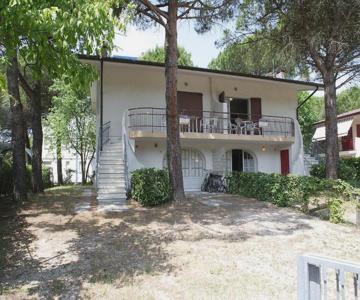 Stella Apartments