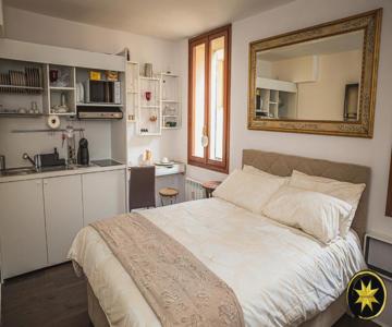 De Caesar Mini Suite - Centro Storico - A Casa Tua
