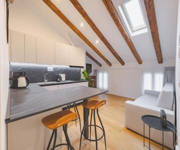 Lux Apartment Stazione 51