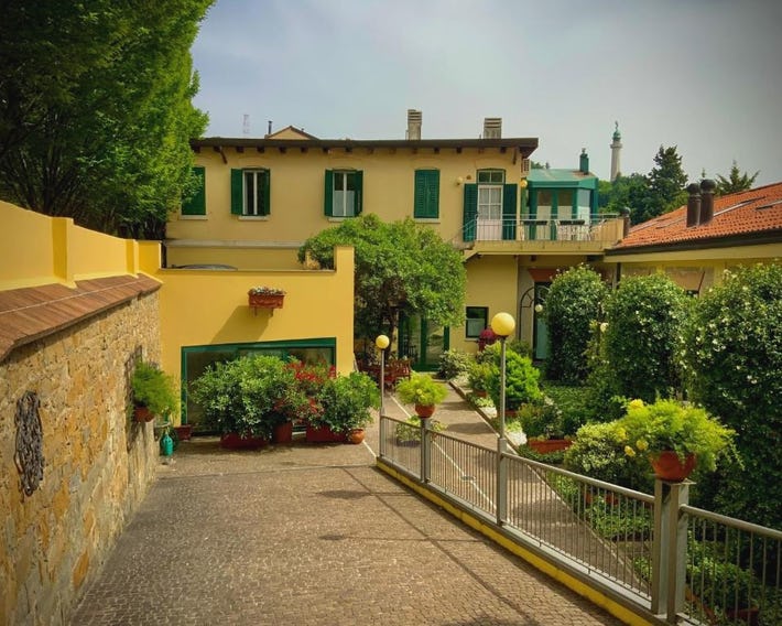Le Residenze dei Serravallo