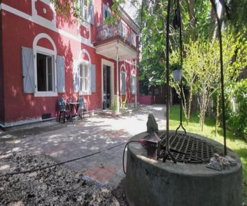Charming apartment in a 19th century villa