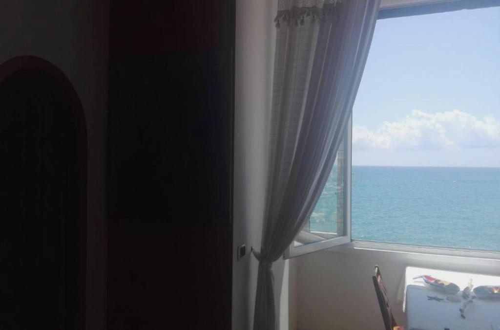 Attico Il Gabbiano (centralissimo Porto Di Anzio)